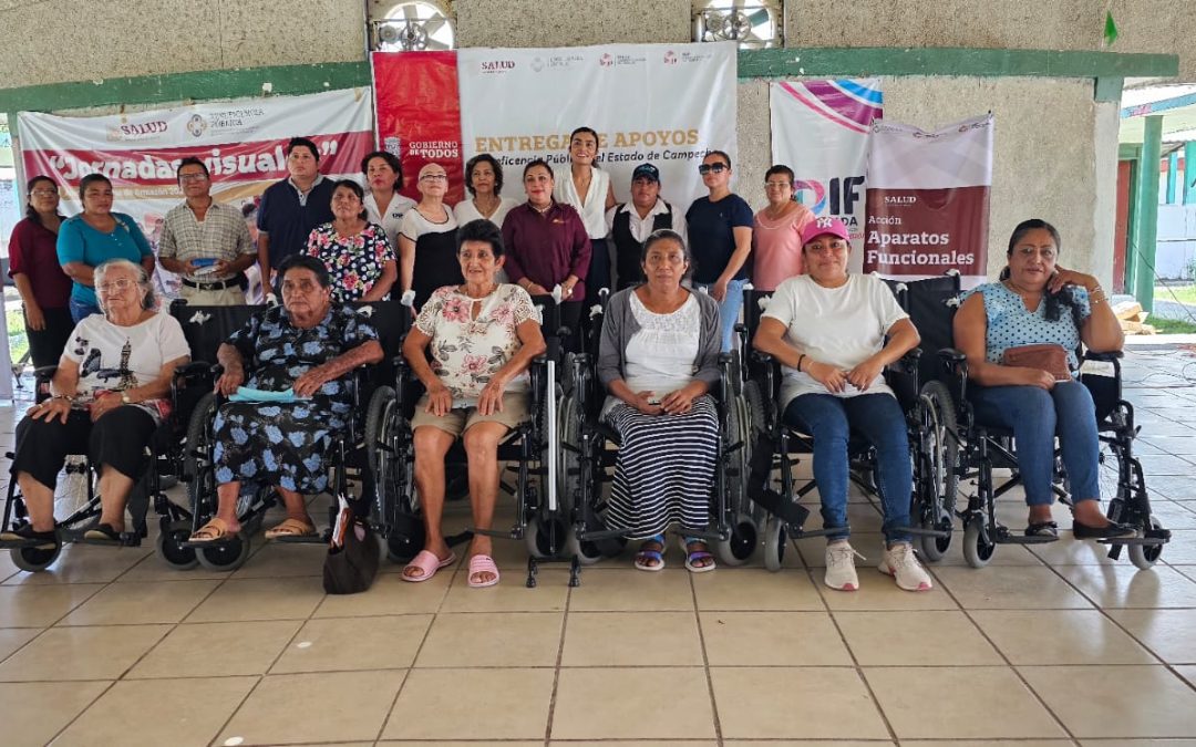 Entrega de beneficios de movilidad en el municipio de Palizada